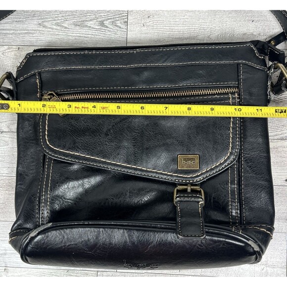 BOC Born Black Faux Leather Crossbody Bag Shoulder Purse Zipper Snap Pockets - Picture 10 of 16